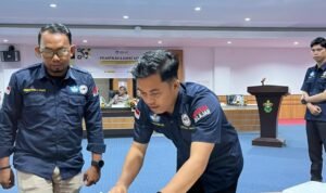 Ade Pratama Resmi Nahkodai Forum Beasiswa Unggulan Indonesia Timur