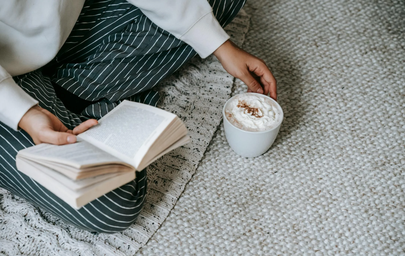 menjaga kesehatan saat cuaca panas ekstreme