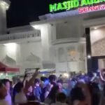 Viral! Sejumlah Remaja Party di Depan Masjid Agung Sengkang, Netizen Geram