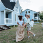 Sejarah Balap Karung: Rayakan Kemerdekaan dengan Kebanggaan