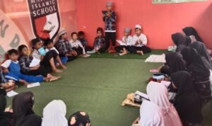 MAFAZA Islamic School Palopo Pacu Semangat Literasi Siswa dengan Kegiatan Membaca Bersama