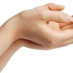 Hukum Meminta THR, Seakan Memakan Bara Api?