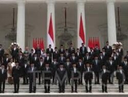Isu Kabinet Ramp­ing: Presiden Pertimbangkan Penggabungan Tujuh Kementerian